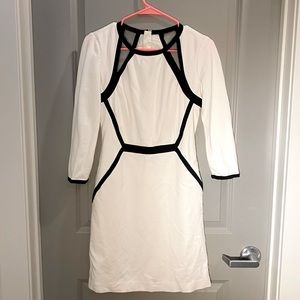 White BRStandard Dress With Black Geometric Detail